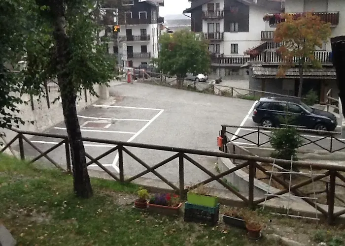 Sauze 50 Mt Piste Clotes Daire